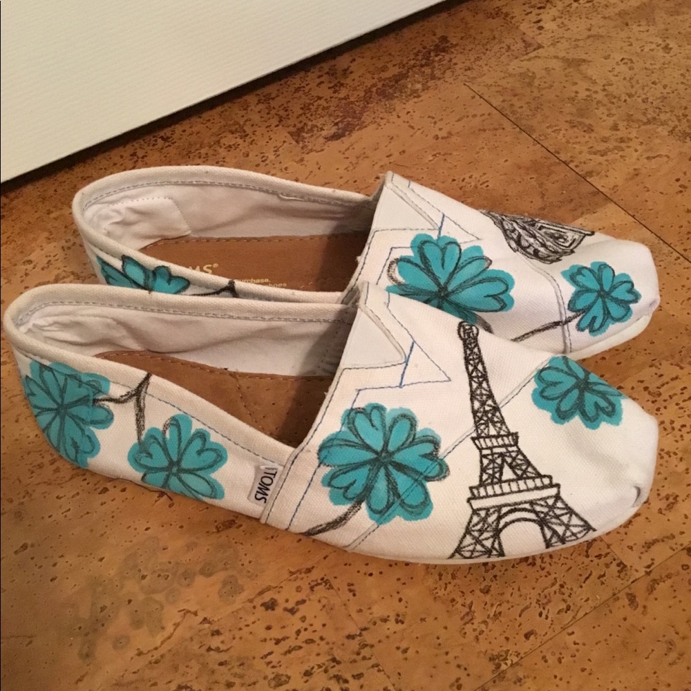 TOMS